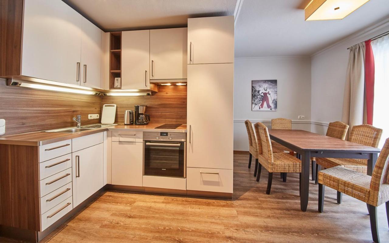 Huettl Relax Appartements Saalbach-Hinterglemm Esterno foto