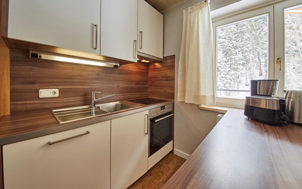 Huettl Relax Appartements Saalbach-Hinterglemm Esterno foto
