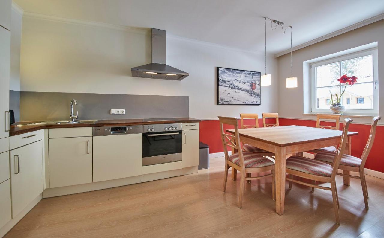 Huettl Relax Appartements Saalbach-Hinterglemm Esterno foto