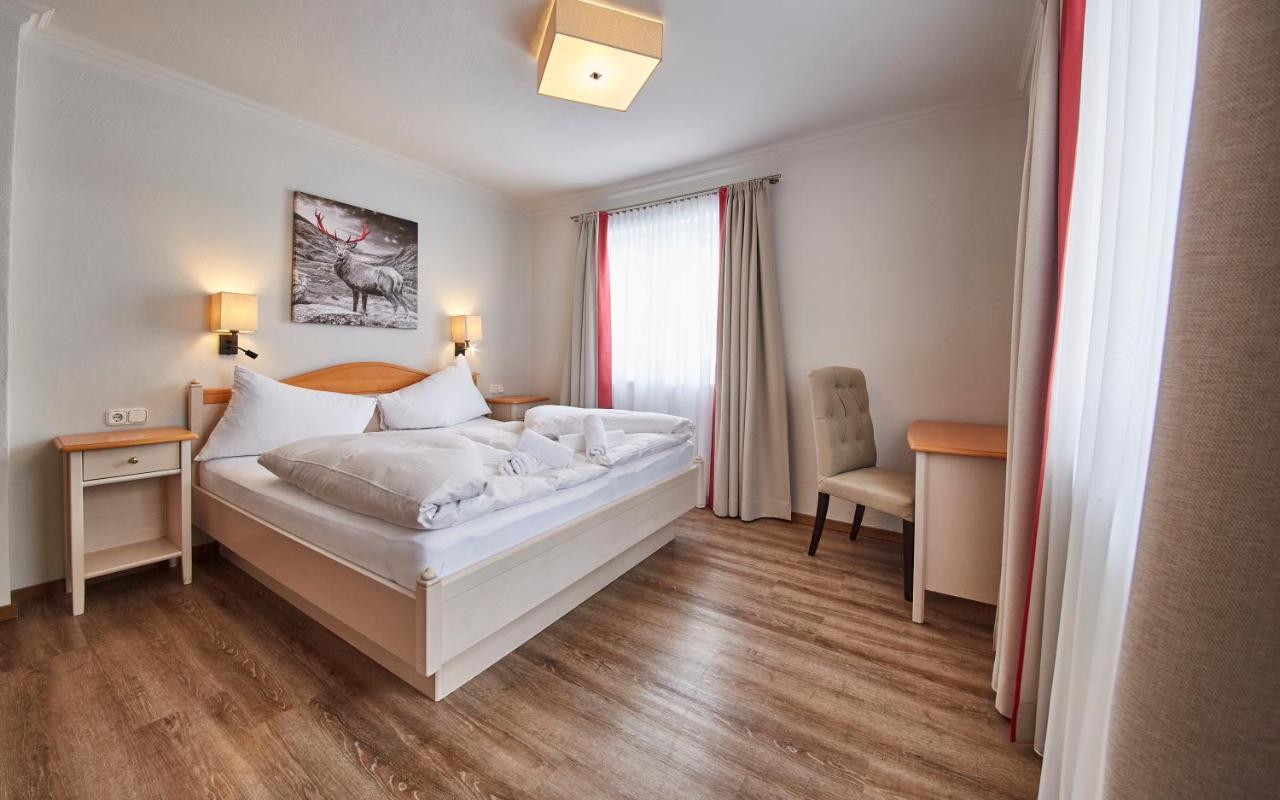 Huettl Relax Appartements Saalbach-Hinterglemm Esterno foto