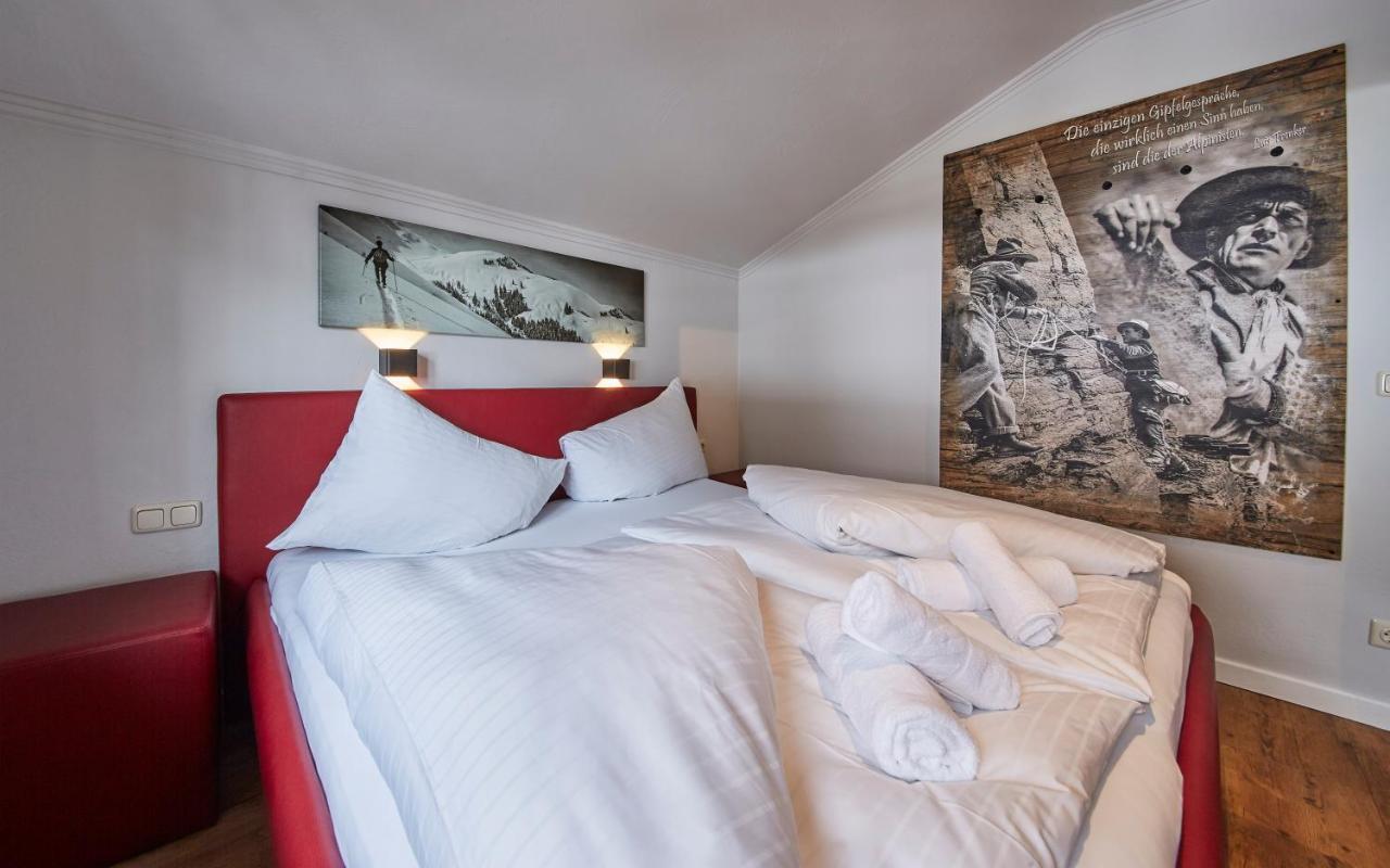 Huettl Relax Appartements Saalbach-Hinterglemm Esterno foto