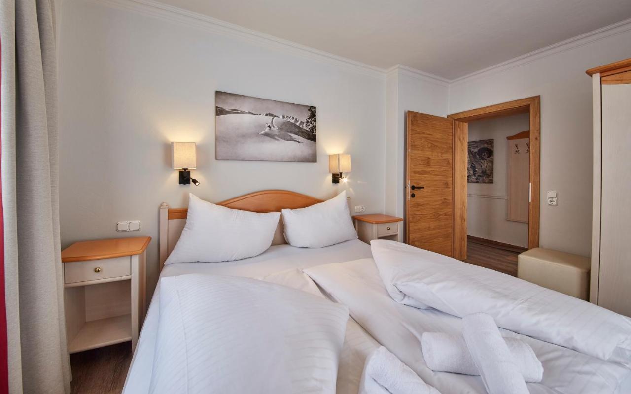 Huettl Relax Appartements Saalbach-Hinterglemm Esterno foto